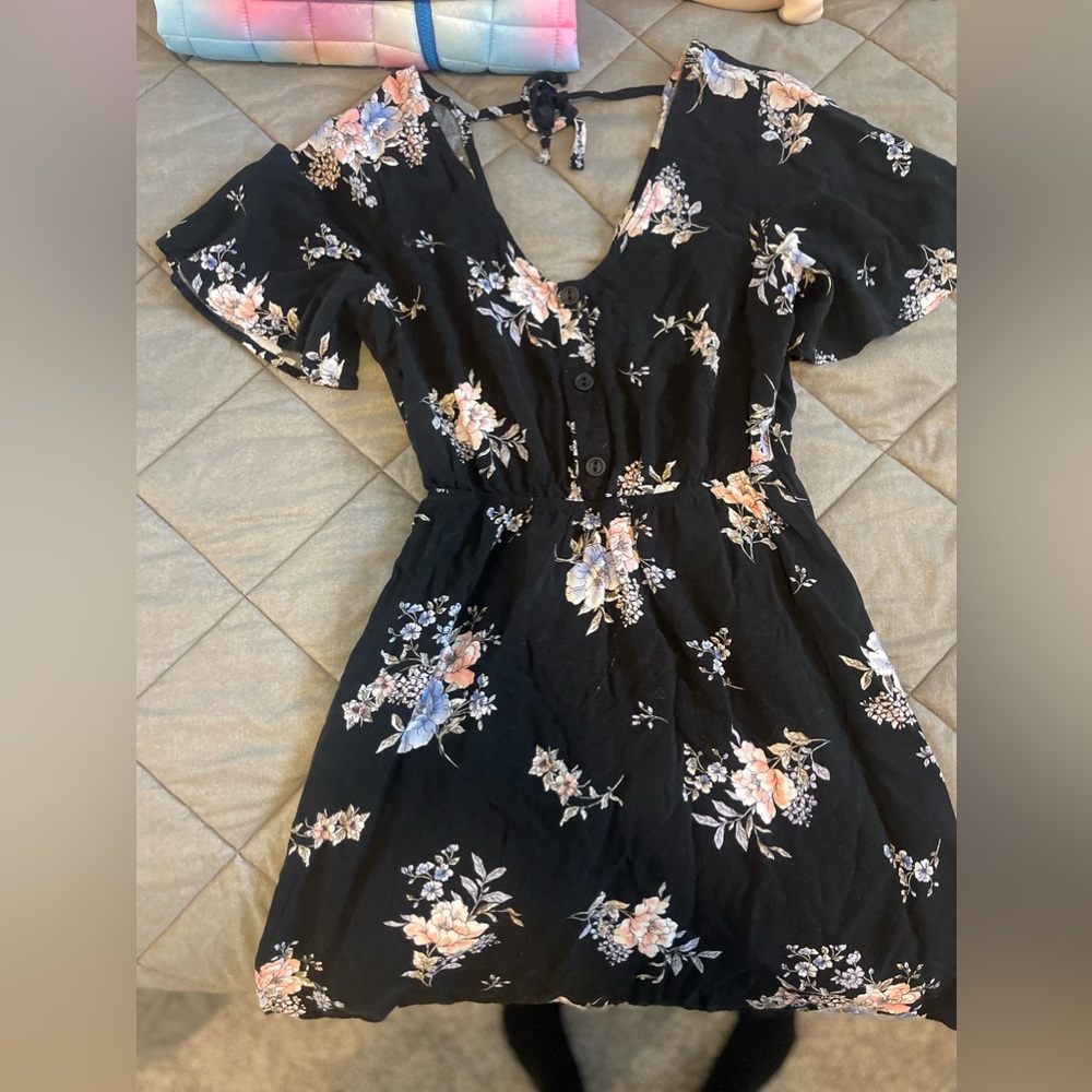 Flower dress with tie back